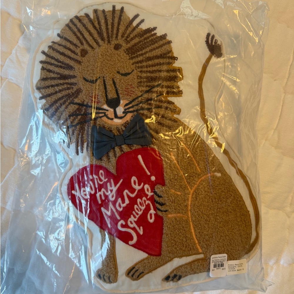 New Pottery Barn Kids Rifle Paper Co. Valentine's Day Lion Pillow